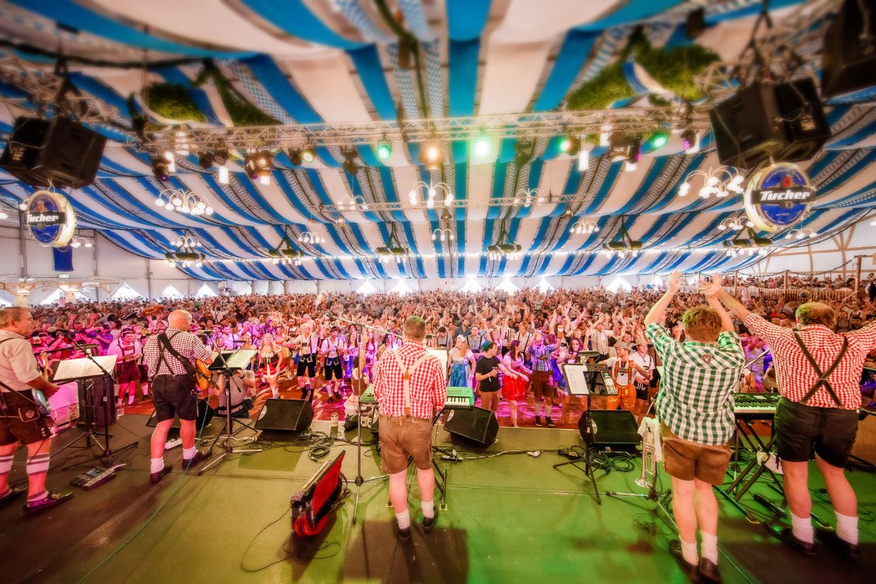 Oktoberfest Music (1)