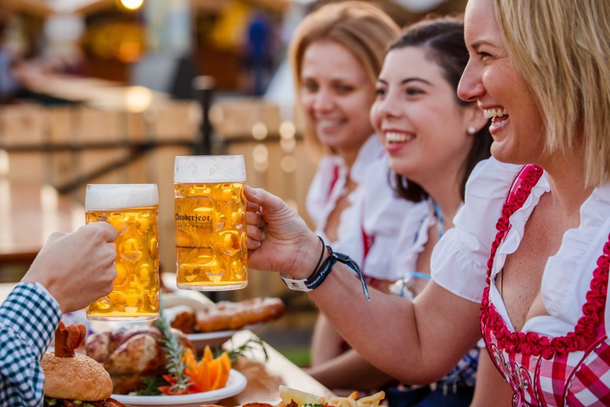 Oktoberfest Bars (4)